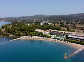 Negroponte Resort Eretria, hotel with hot tubs in Eretria