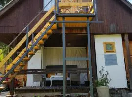 Szöcske Guesthouse In the Danube Bend near Budapest