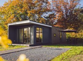 Tiny Cabin with Hottub I 4 p, hotel en Rijssen