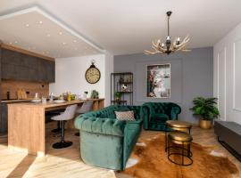 Deluxe apartment Skyline - fantastic sea view near the beach, hotel in Krk