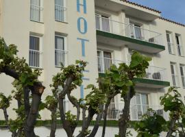 Hotel Nou Estrelles