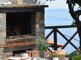 Thalatta Beyond Guesthouse Agios Ioannis, cabaña o casa de campo en Agios Ioannis