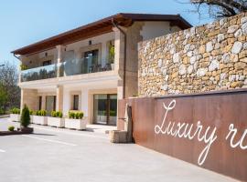 Luxury Río, hotel de luxo em Santillana del Mar