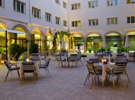 TRH Ciudad de Baeza, hotel Baezában