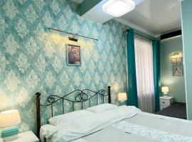 Hotel Nicolas – hotel w dzielnicy Sololaki w mieście Tbilisi City