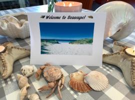 Seascape on the edge of town: 4 beds all ensuite., barrierefreies Hotel in Belmullet