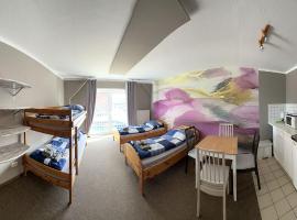 Hostel Fehmarn Ferienwohnung, hotel em Fehmarn