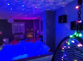 Loft avec Baignoire SPA LÉcrin Romantique