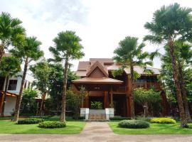 Vanasin Residence, hotel v destinaci Tak