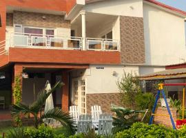 Holiday Appartment Elbe, holiday rental in Lomé