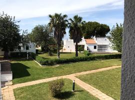 Óasis - Pedras D' El Rei T0 – hotel w mieście Santa Luzia