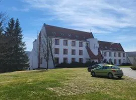 Hotel Berounka, hotel s jacuzzi v destinaci Hřebečníky