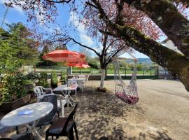 Hotel Restaurant Carrier, hotel v destinaci Labalme