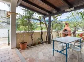 2 Bedroom Awesome Home In Posada