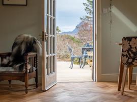 The Coach House at The Albannach，位于洛欣弗的酒店