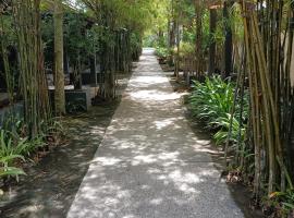 Sekin Fisherman Village Hotel & Resort, hotel v destinaci Sabak Bernam