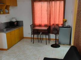 Sunmiles Condominium - 2BR unit M26, ξενοδοχείο διαμερισμάτων σε Calamba