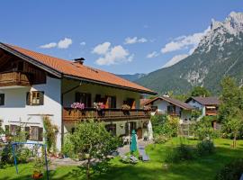 Gästehaus Kurparkfrieden，位于米滕瓦尔德的酒店