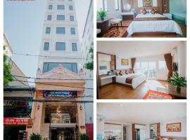 Nhật Linh Apartment, hotel sa parkingom u gradu Hajfong