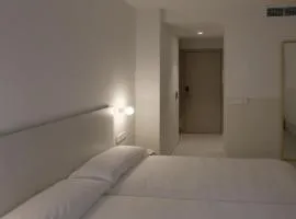 HOTEL LA FONDA B&B