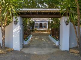 La Casa del Valle . Descansar junto a Doñana en plena naturaleza.: Manzanilla şehrinde bir ucuz otel