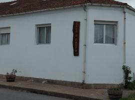 CASA "O Campo", hotel en Sober