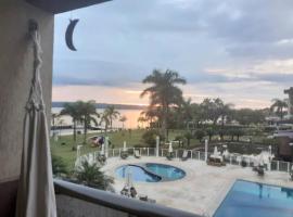 Life Resort energizante com vista encantadora do lago, spa hotel in Brasilia