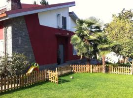 Appartamento in villa sulle colline di Torino, hotell Torinos