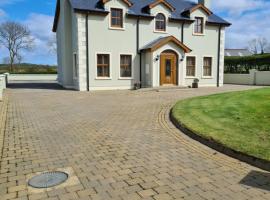 Ballyloskey House, hotel i Carndonagh