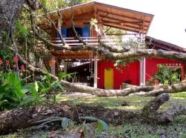 Casa Estilosa e Rústica com Vista para o Pôr do Sol da Ilha do Mel!