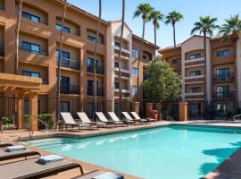 Sonesta Select Phoenix Camelback, hotel cerca de Biltmore Fashion Park, Phoenix