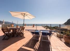 Poseidon Apartment 011019-LT-0180