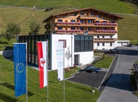 Hotel FoKus, hotel di Sankt Jakob in Defereggen