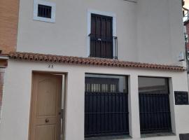 CASA INDEPENDIENTE EN NERVION JUNTO A PARADA DEL METRO