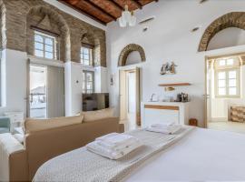 Ursa Major Suites, hotell i Tinos Town