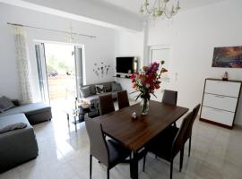 Koulieris Villas – apartament w mieście Stavros