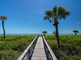 Tarpon Beach 112, vacation home in Sanibel