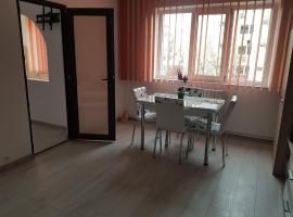 Apartament Dory, hotel em Mangalia