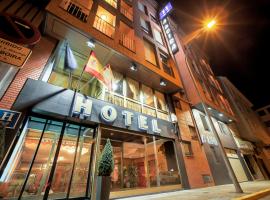 Hotel Alda A Boira, place to stay in Jaca