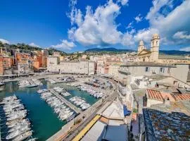 Beau T2 sur le vieux port, centre de Bastia