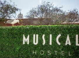 Musical Hostel, hotel v Albufeiri