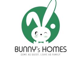 Bunnys Homes - Managed by WiWi - Vinhomes Ocean Park, hotel v Hanoji