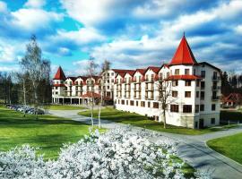 Hotel Nowy Zdrój - Centrum Zdrowia i Wypoczynku – hotel w Polanicy Zdroju