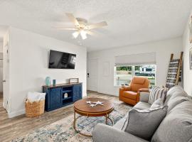 Paradise Palms - Nautilus Suite - Pool - Steps to Ocean - 10 min to Downtown!, apartment in St. Augustine