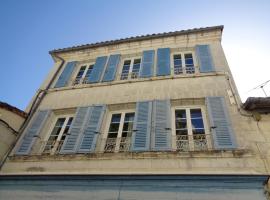 Maison Saint Jacques, lággjaldahótel í Aubeterre-sur-Dronne