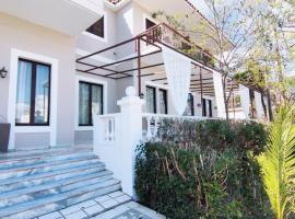 Ermis Hotels & Resorts, 3-star hotel in Lygia