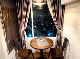 Grand Kamala Lagoon by 21 Room Netflix, khách sạn ở Bekasi