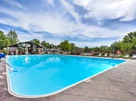 Resort Condo with Pool about 3 Mi to Branson Landing!