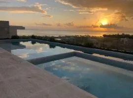 PH Ocean Front w/ Chef and yatch Rental