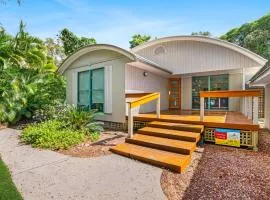7 Belle Court Rainbow Shores Fully ducted aircon. Pets welcome